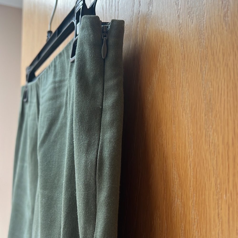 Old Navy Pull On Pixie Pants - image 3